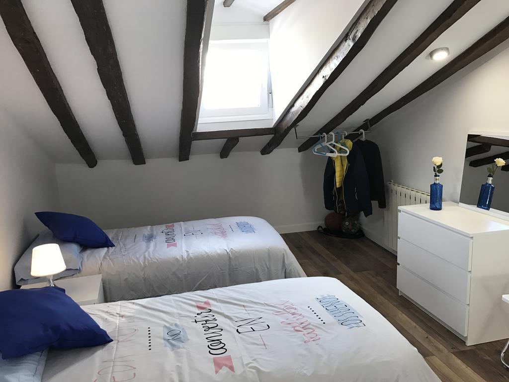 Airva: Apartamento Teresa Gil Valladolid Exteriör bild