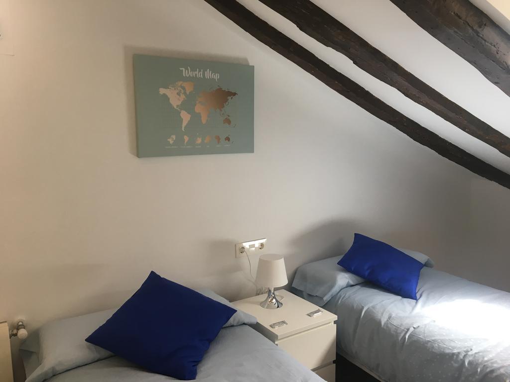 Airva: Apartamento Teresa Gil Valladolid Exteriör bild